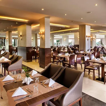 Tusan Üdülőközpont 5*