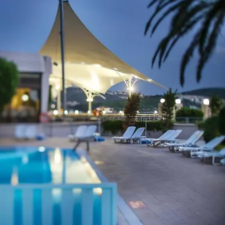 Üdülőközpont Tusan