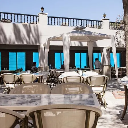 Üdülőközpont Tusan 5*