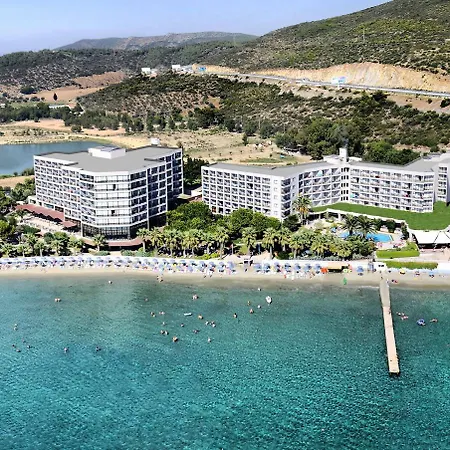 Üdülőközpont Tusan 5*