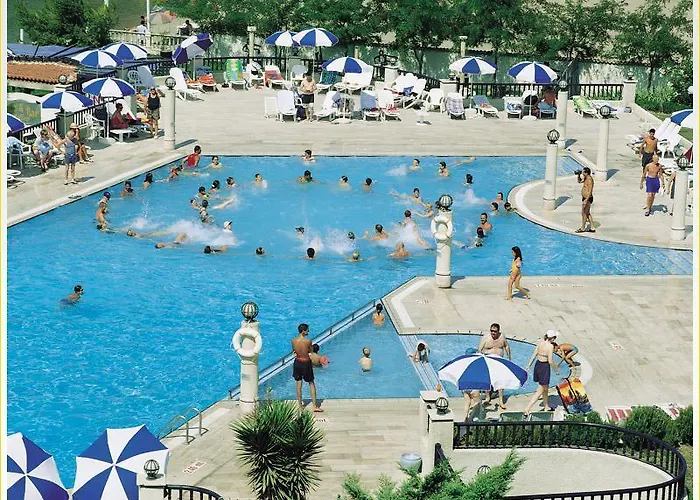 Θέρετρο Tusan Κουσάντασι