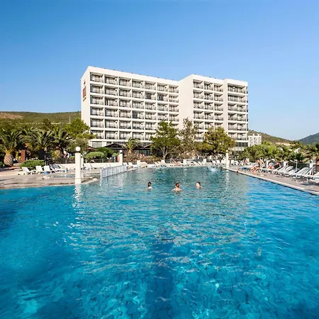Resort Tusan 5*